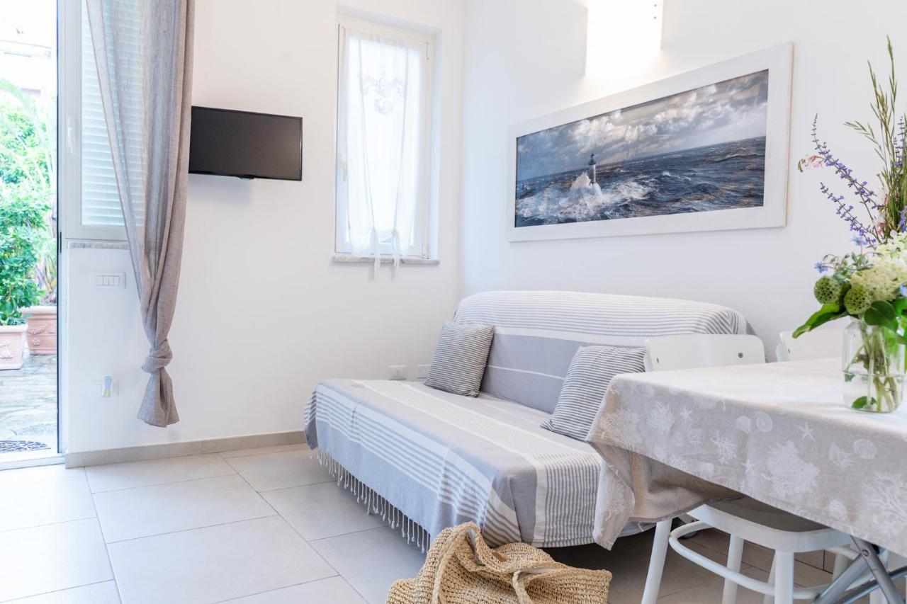 Pochi Passi Dal Mare Apartman San Bartolomeo al Mare Kültér fotó